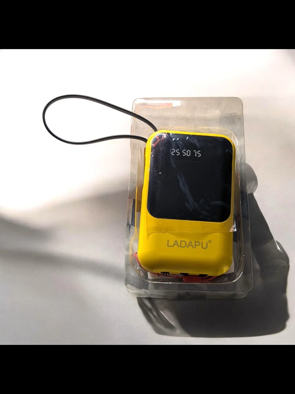 Power bank 10000mAh Yellow Portable Electronic Device